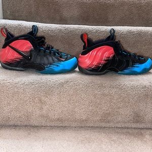 Spider-Man Foamposites in excellent condition